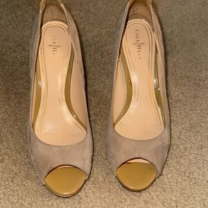 COLE HAAN - Open Toe Pumps - Size 7
